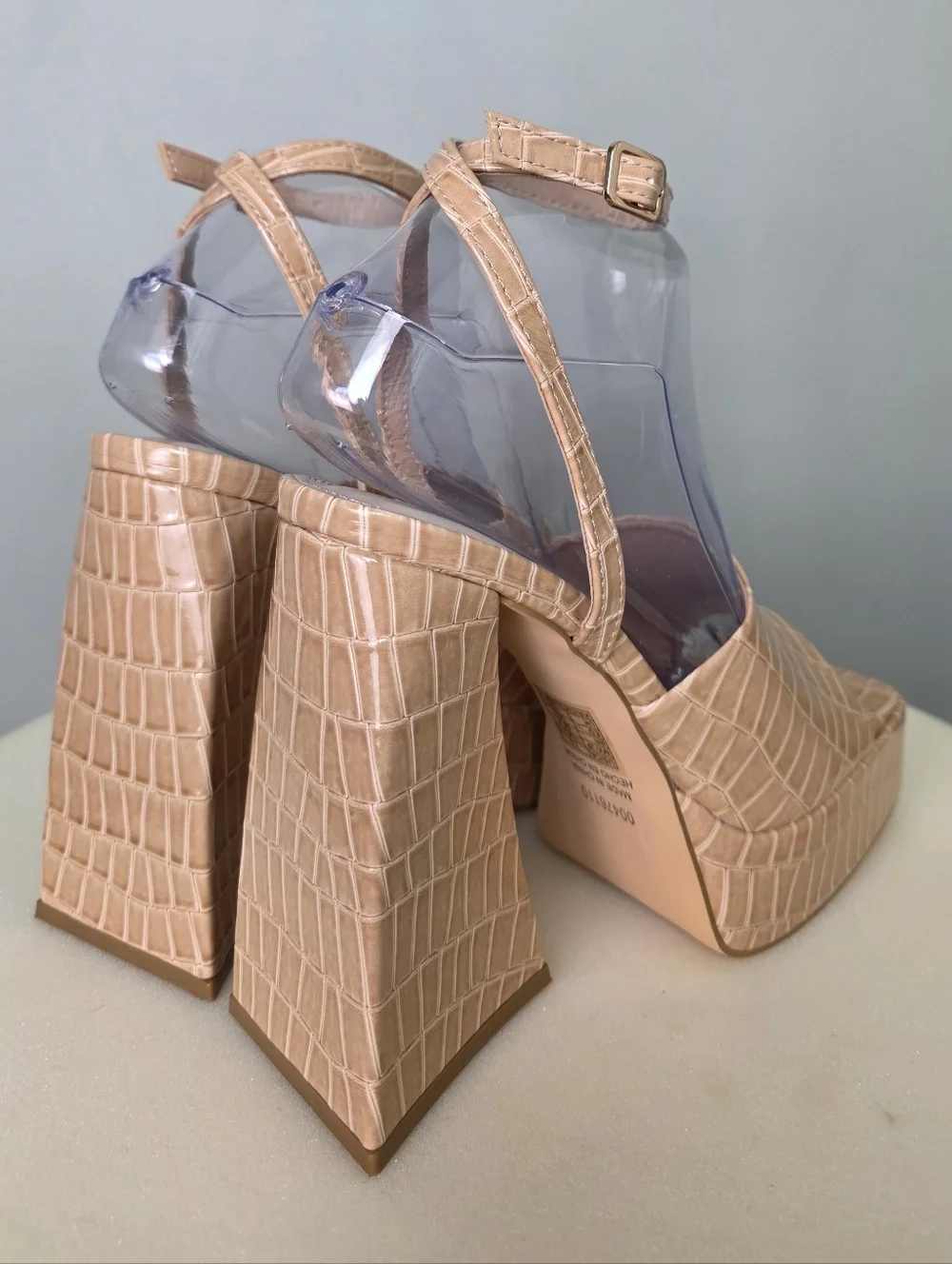 Forever 21 Neutral Tan Faux Croc Platform Triangle Block Flare Heels 7.5, EUC!